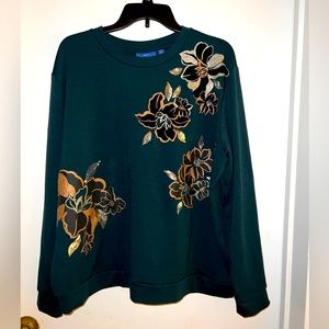 Apt. 9 XXL green long sleeve shirt with black and gold poinsettias